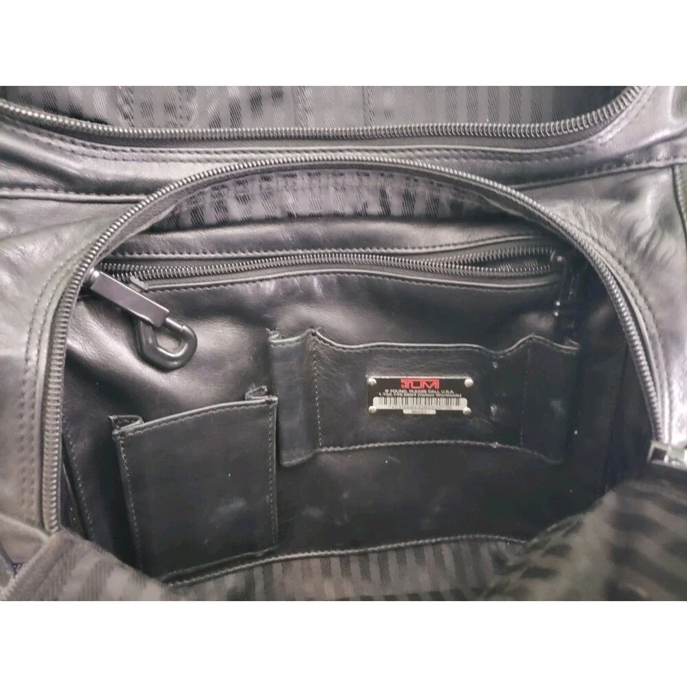 Tumi pre owned